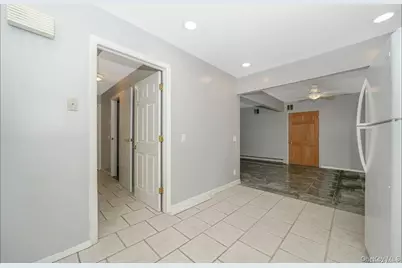 1471 Rosser Avenue, Elmont, NY 11003 - Photo 5