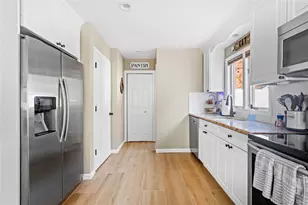 31 Fallen Leaf Rd, Holbrook, NY 11741 - Photo 11