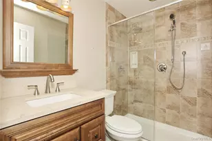 32 Headden Dr, Hillcrest, NY 10977 - Photo 19