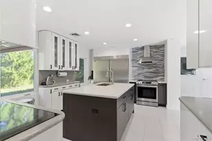 108 Bacon Rd, Old Westbury, NY 11568 - Photo 7