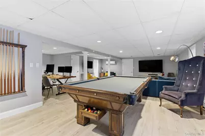 108 Bacon Road, Old Westbury, NY 11568 - Photo 27