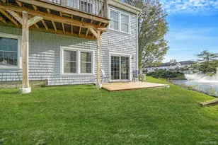 113 Lakebridge Dr N, Kings Park, NY 11754 - Photo 19