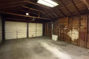 2760 Locust Ave, Ronkonkoma, NY 11779 - Photo 21