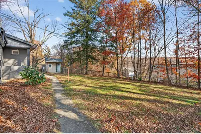 72 Jersey Avenue, Unionville, NY 10988 - Photo 33