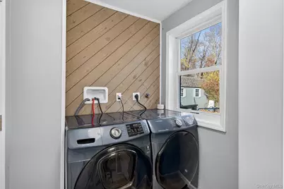 72 Jersey Avenue, Unionville, NY 10988 - Photo 19