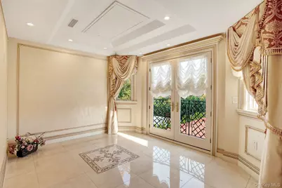 181-30 Tudor Road, Jamaica, NY 11432 - Photo 25