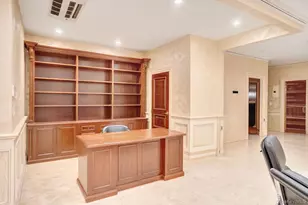 181-30 Tudor Rd, Jamaica, NY 11432 - Photo 33