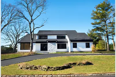 6 Clearmeadow Court, Woodbury, NY 11797 - Photo 1