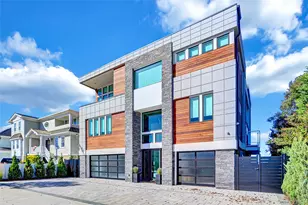 44 Bayside Dr, Point Lookout, NY 11569 - Photo 3