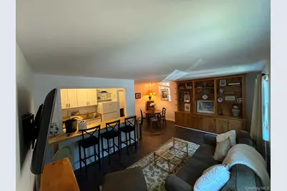 26 Layton Avenue, Southampton, NY 11968 - Photo 7