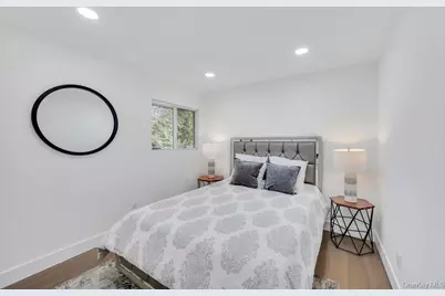 29 Dillon Drive, Dix Hills, NY 11746 - Photo 11