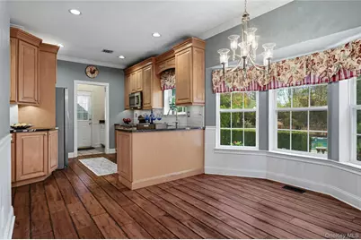 48 Windcrest Drive, Manorville, NY 11949 - Photo 11