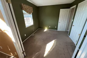 48 Windcrest Dr, Manorville, NY 11949 - Photo 19