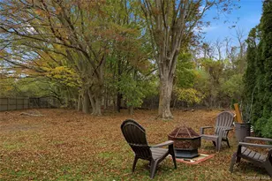 48 Windcrest Dr, Manorville, NY 11949 - Photo 41