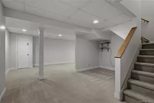 48 Windcrest Dr, Manorville, NY 11949 - Photo 27