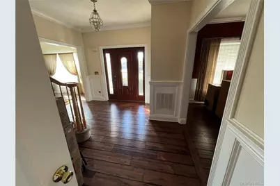 48 Windcrest Drive, Manorville, NY 11949 - Photo 7