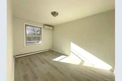 5849 206th Street, Bayside, NY 11364 - Photo 7