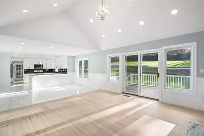 95 Wellington Court, Yorktown Heights, NY 10598 - Photo 11