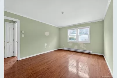 19 Hearthside Drive, Mount Sinai, NY 11766 - Photo 9