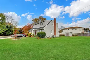 921 Deer Park Ave, North Babylon, NY 11703 - Photo 5