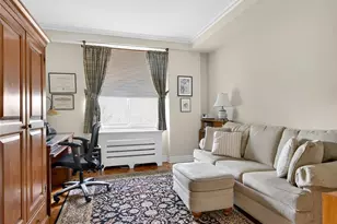 100 Hilton Ave, Garden City, NY 11530 - Photo 21