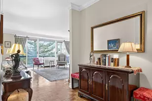 100 Hilton Ave, Garden City, NY 11530 - Photo 3