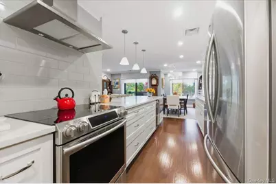 99 S Park Avenue #311, Rockville Centre, NY 11570 - Photo 13