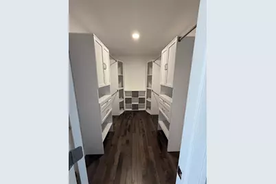 247 N Dunton Avenue, Patchogue, NY 11772 - Photo 15