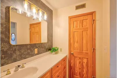 9 Lake Drive, Middle Island, NY 11953 - Photo 31