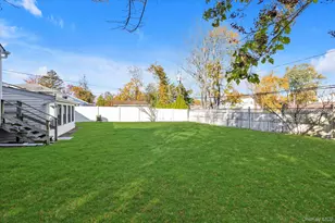 3 Gardenia Dr, Commack, NY 11725 - Photo 21