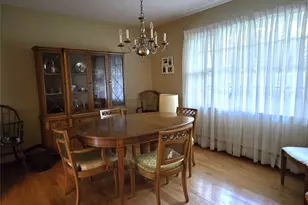 16 Woodcrest Dr, Hopewell Junction, NY 12533 - Photo 7