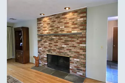 16 Woodcrest Drive, Hopewell Junction, NY 12533 - Photo 5