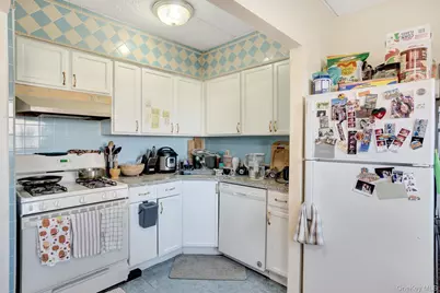 1308 33rd Avenue, Astoria, NY 11106 - Photo 13