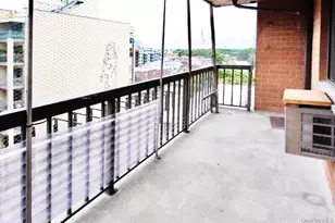 35-20 147th St, Flushing, NY 11354 - Photo 11