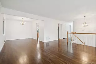 23 Tiffany Ln, Smithtown, NY 11787 - Photo 5