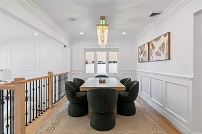 4 Long Ridge Road, Plainview, NY 11803 - Photo 7