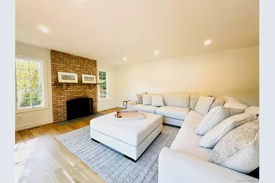 10 Ginny Lane, Hampton Bays, NY 11946 - Photo 7