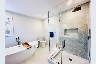 10 Ginny Lane, Hampton Bays, NY 11946 - Photo 17