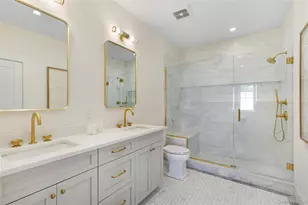 148 Celine Ln, Yaphank, NY 11980 - Photo 7