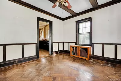 73 Peterson Place, Lynbrook, NY 11563 - Photo 13