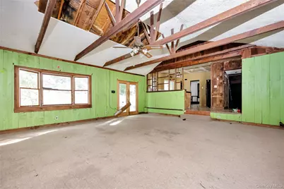 73 Peterson Place, Lynbrook, NY 11563 - Photo 23