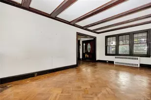 73 Peterson Pl, Lynbrook, NY 11563 - Photo 11