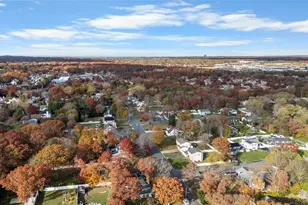 148 S Hillside Ave, Nesconset, NY 11767 - Photo 27