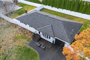 148 S Hillside Ave, Nesconset, NY 11767 - Photo 25