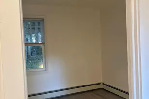 180 New York Ave, Sound Beach, NY 11789 - Photo 5