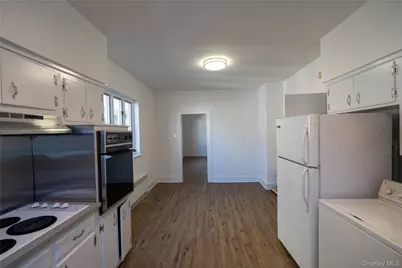 43 Fourth Street, Glen Cove, NY 11542 - Photo 21