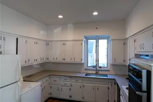 43 4th St, Glen Cove, NY 11542 - Photo 17