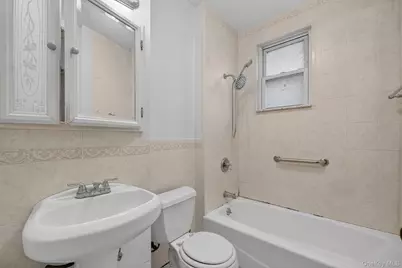 2247 Mickle Avenue, Bronx, NY 10469 - Photo 39