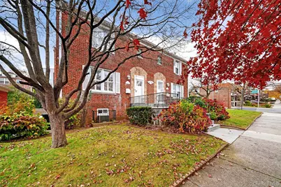 2247 Mickle Avenue, Bronx, NY 10469 - Photo 3