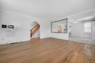 2247 Mickle Avenue, Bronx, NY 10469 - Photo 29